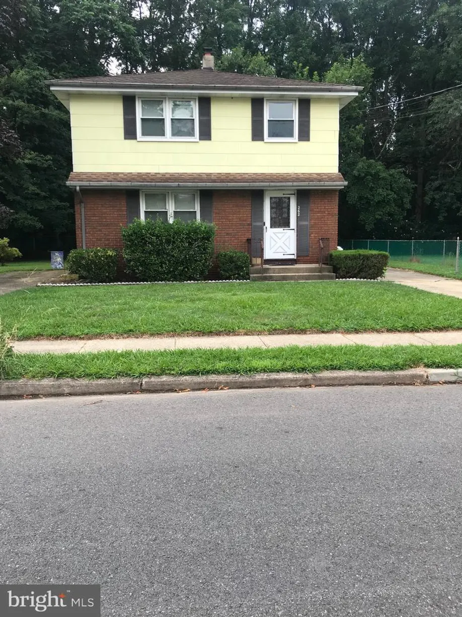 Central NJ/Bucks County, PA Real Estate | View 262 -apt 2 Evergreen Ave 2 | 2 Beds