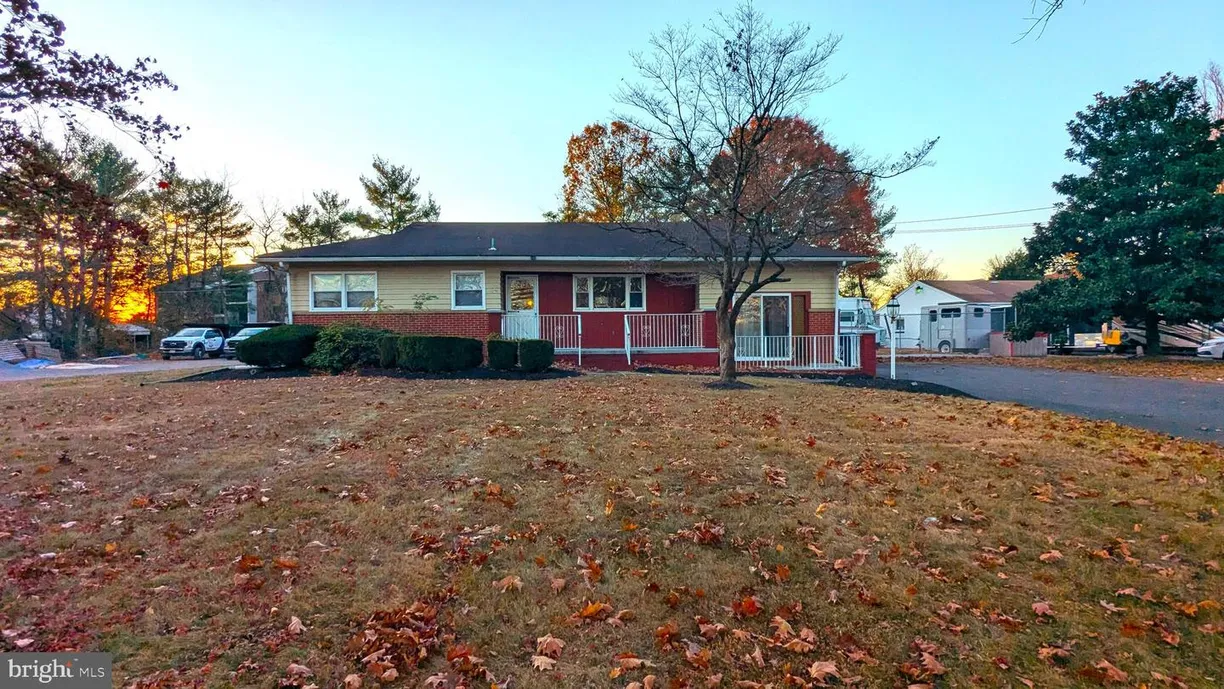 Central NJ/Bucks County, PA Real Estate | View 4032 Quakerbridge Rd | Listing