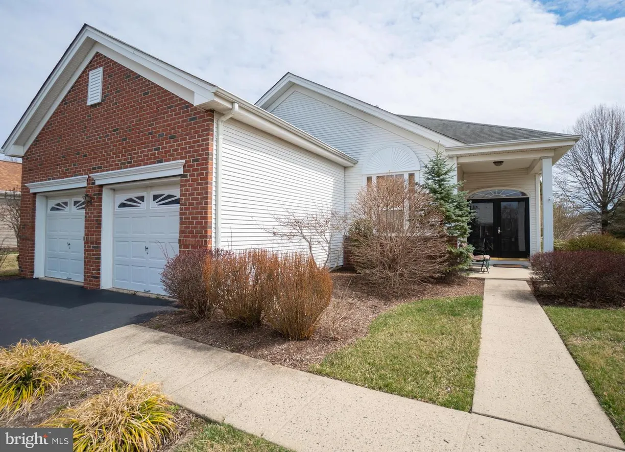 Central NJ/Bucks County, PA Real Estate | View 12 Temple Ct | Listing