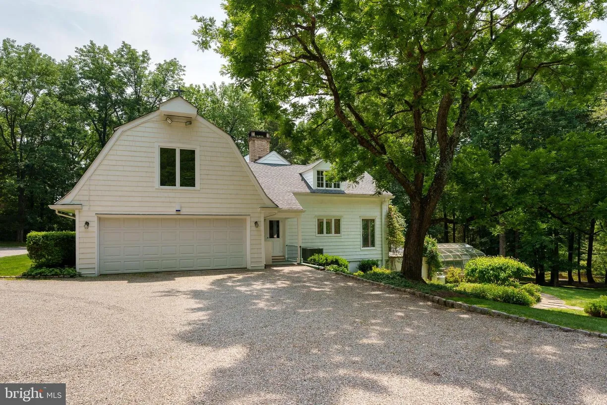 Central NJ/Bucks County, PA Real Estate | View 81 Pheasant Hill Rd | Listing