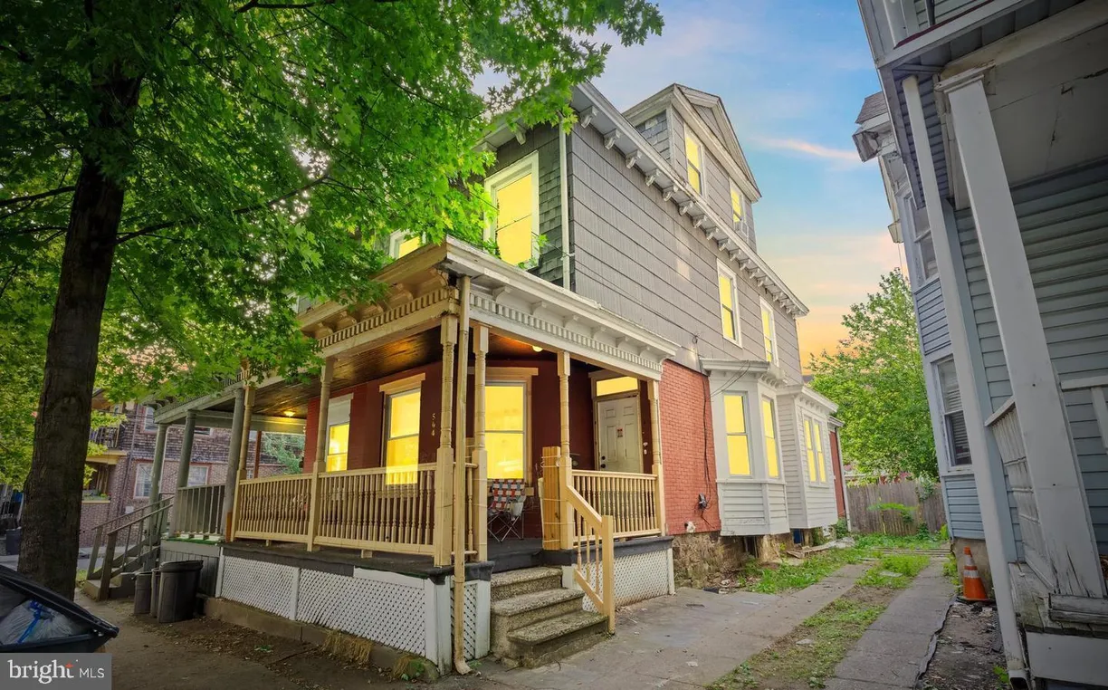 Central NJ/Bucks County, PA Real Estate | View 504 Tyler St | Listing