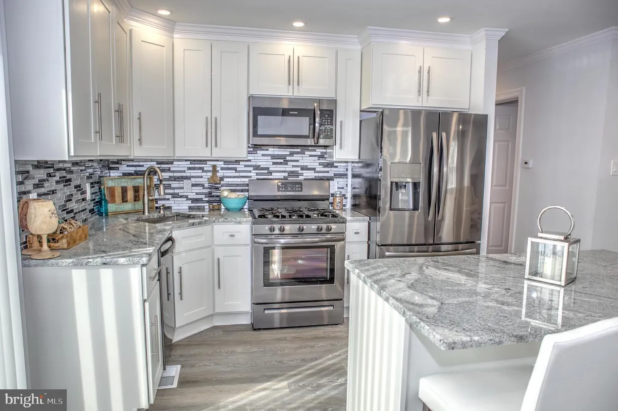 Central NJ/Bucks County, PA Real Estate | View 2405 Pennington Rd | Listing