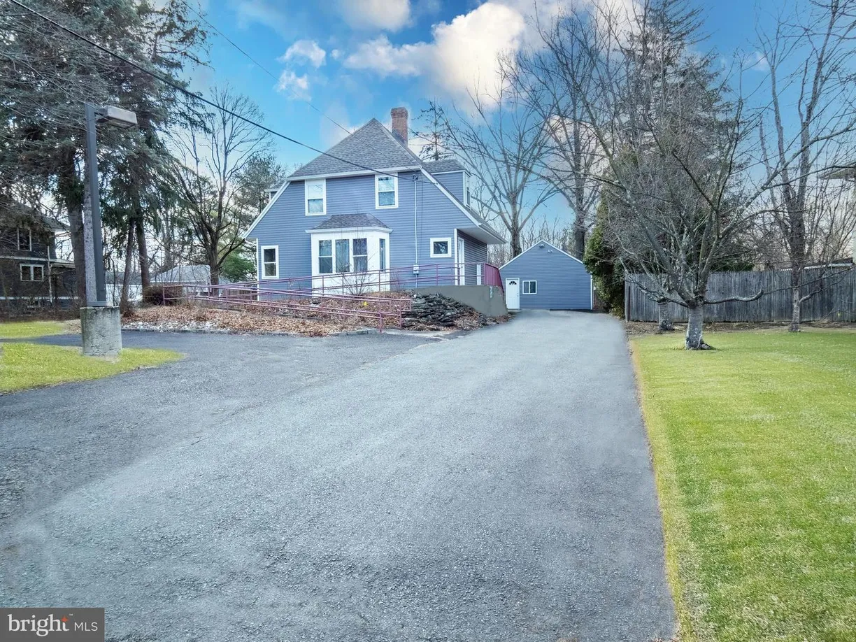 Central NJ/Bucks County, PA Real Estate | View 2405 Pennington Rd | 4 Beds, 2 Baths