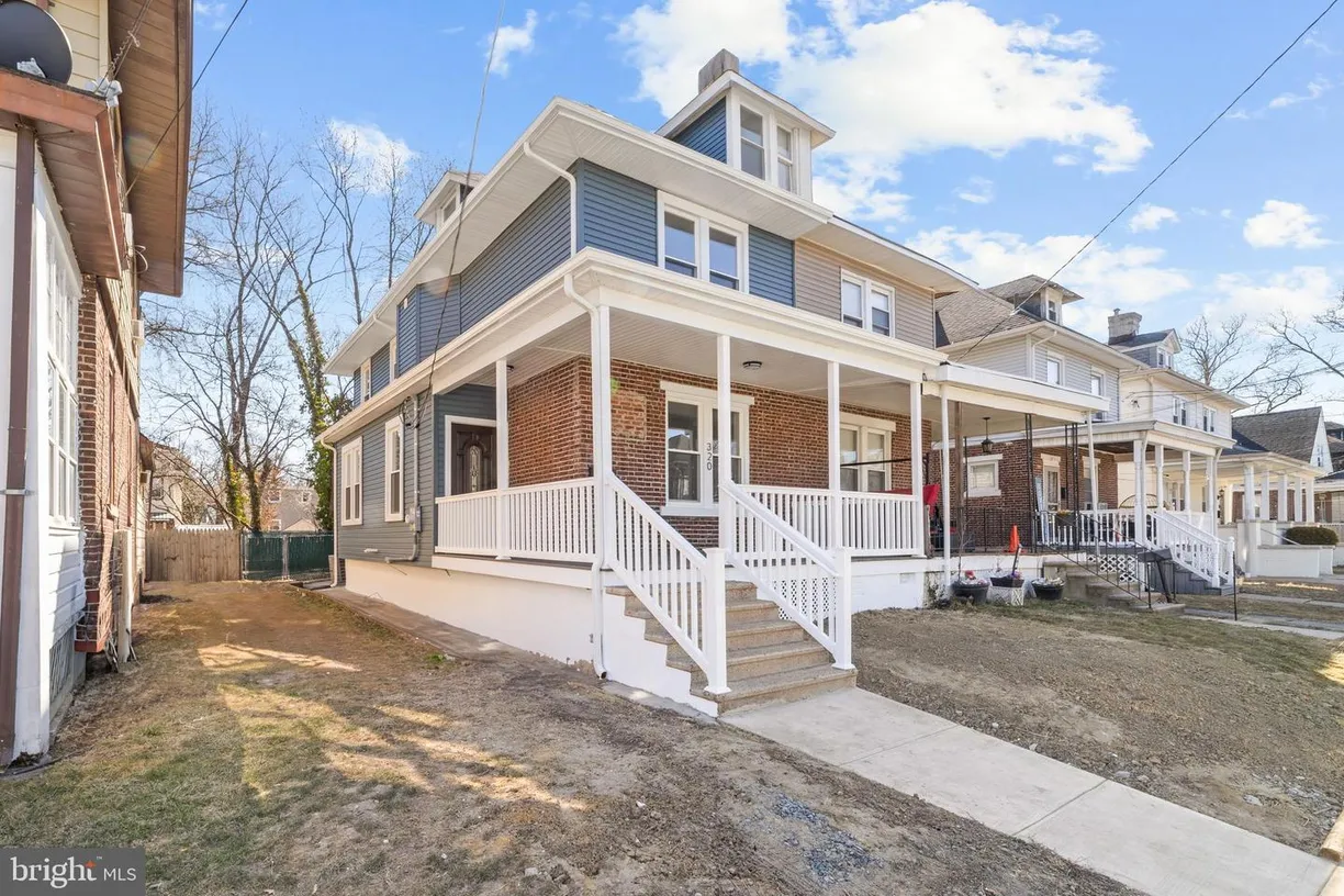 Central NJ/Bucks County, PA Real Estate | View 320 Berwyn Ave | 4 Beds, 2 Baths