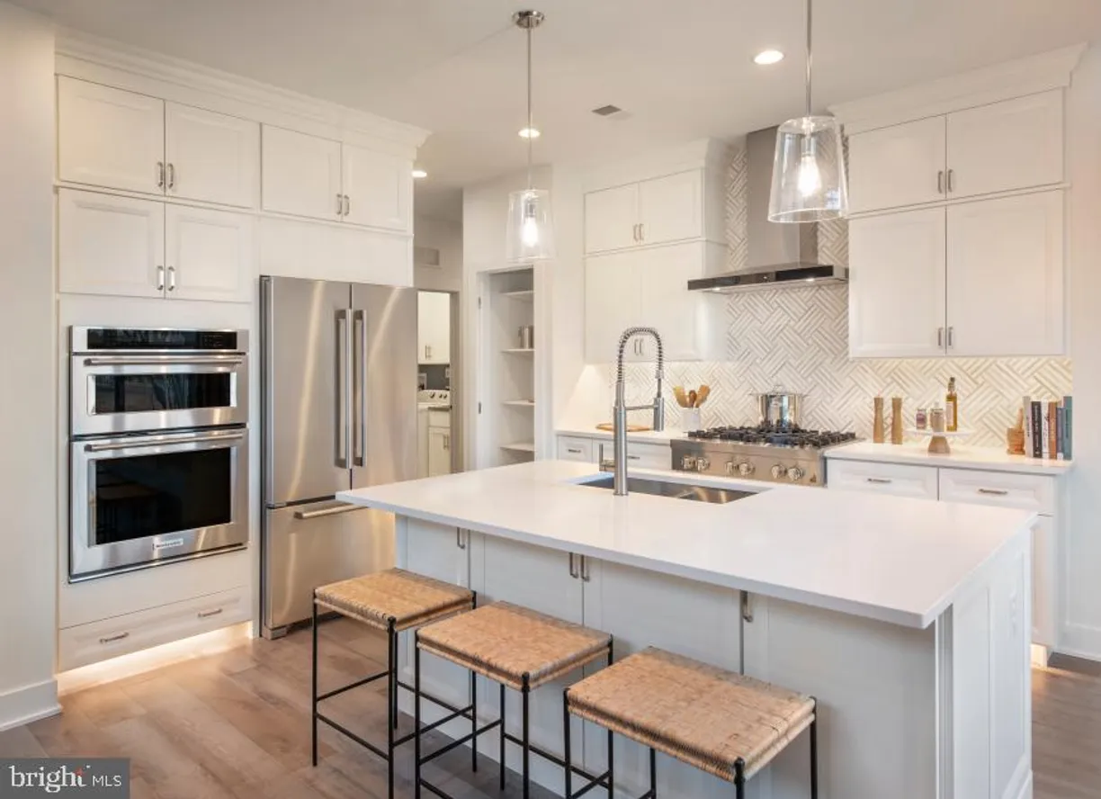 Central NJ/Bucks County, PA Real Estate | View 7 Cherry Ln | Listing