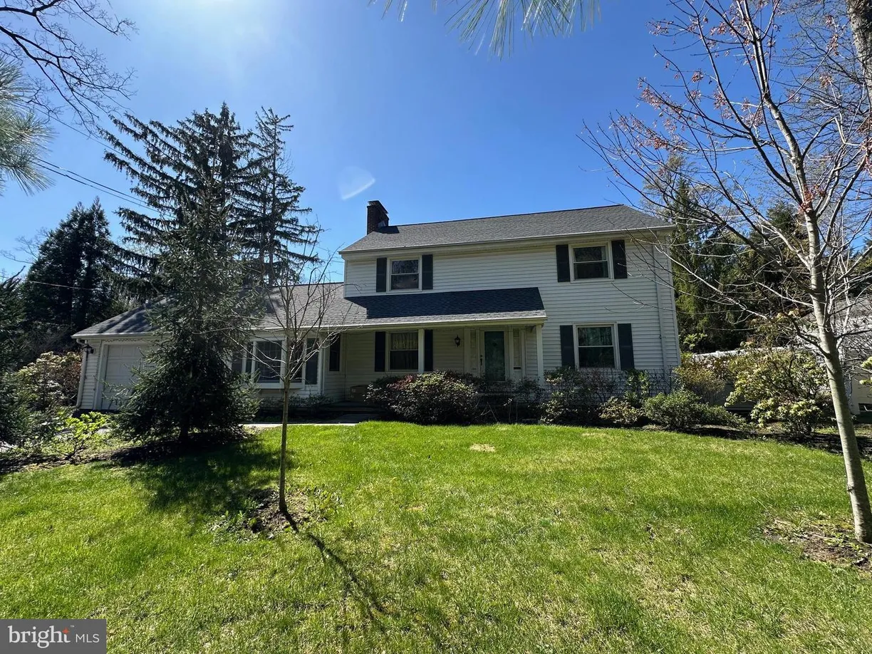 Central NJ/Bucks County, PA Real Estate | View 196 State Rd | 4 Beds