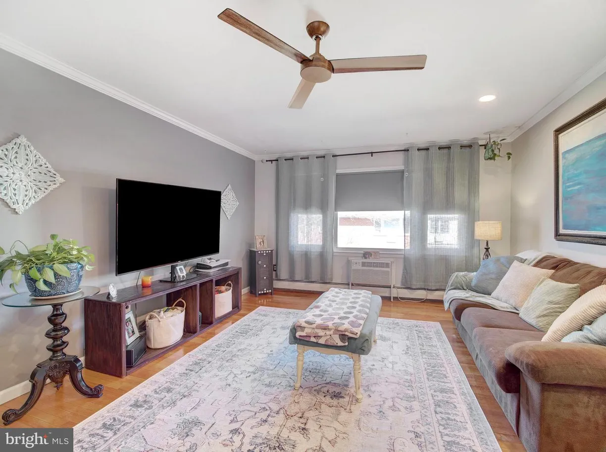 Central NJ/Bucks County, PA Real Estate | View 114J THE ORCHARD | Listing