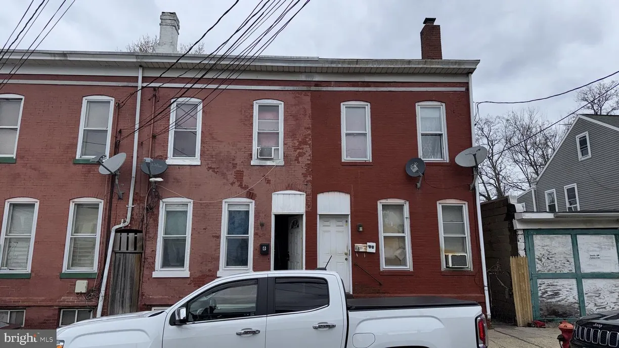Central NJ/Bucks County, PA Real Estate | View 6 Hewitt St | 3 Beds, 1 Bath