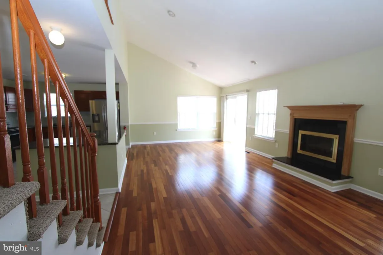 Central NJ/Bucks County, PA Real Estate | View 31 Canal View | Listing