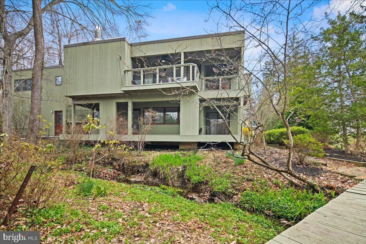 Central NJ/Bucks County, PA Real Estate | View 140 Laurel Rd | Listing