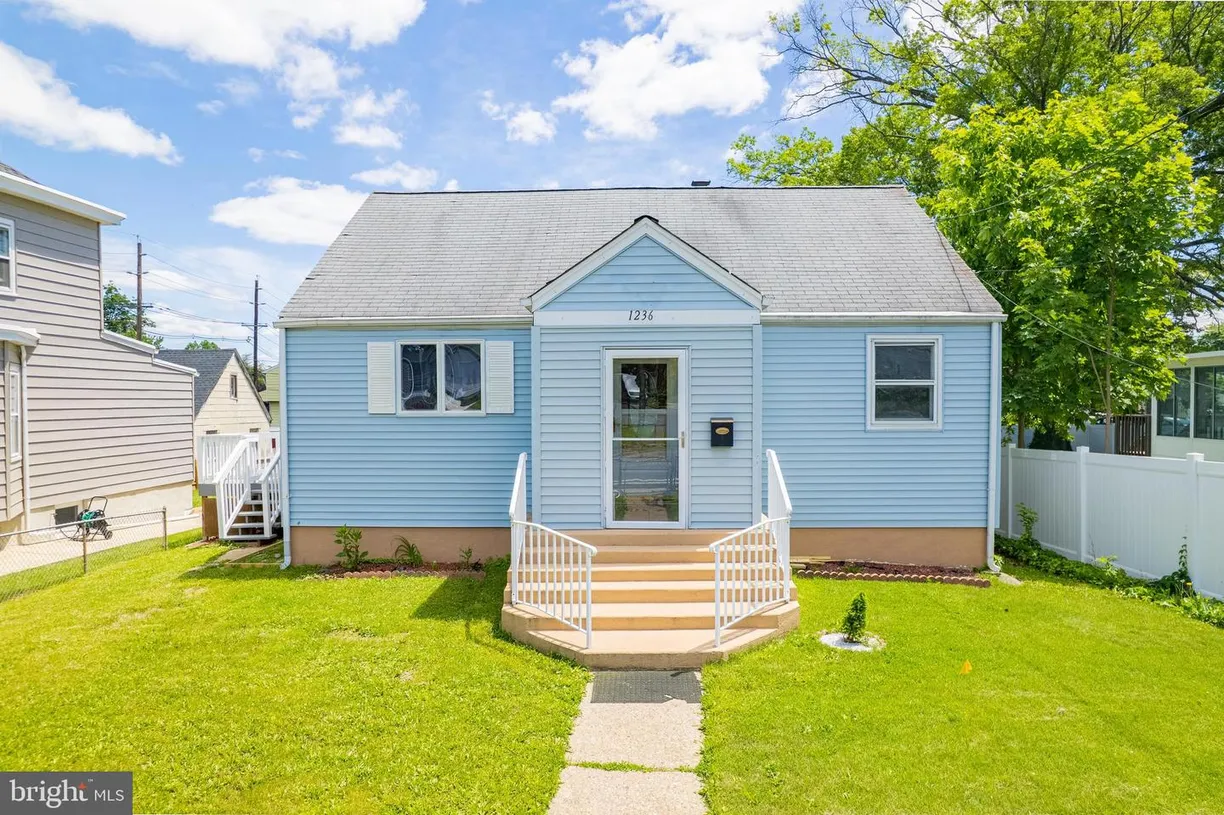 Central NJ/Bucks County, PA Real Estate | View 1236 Prospect St | 4 Beds, 1 Bath