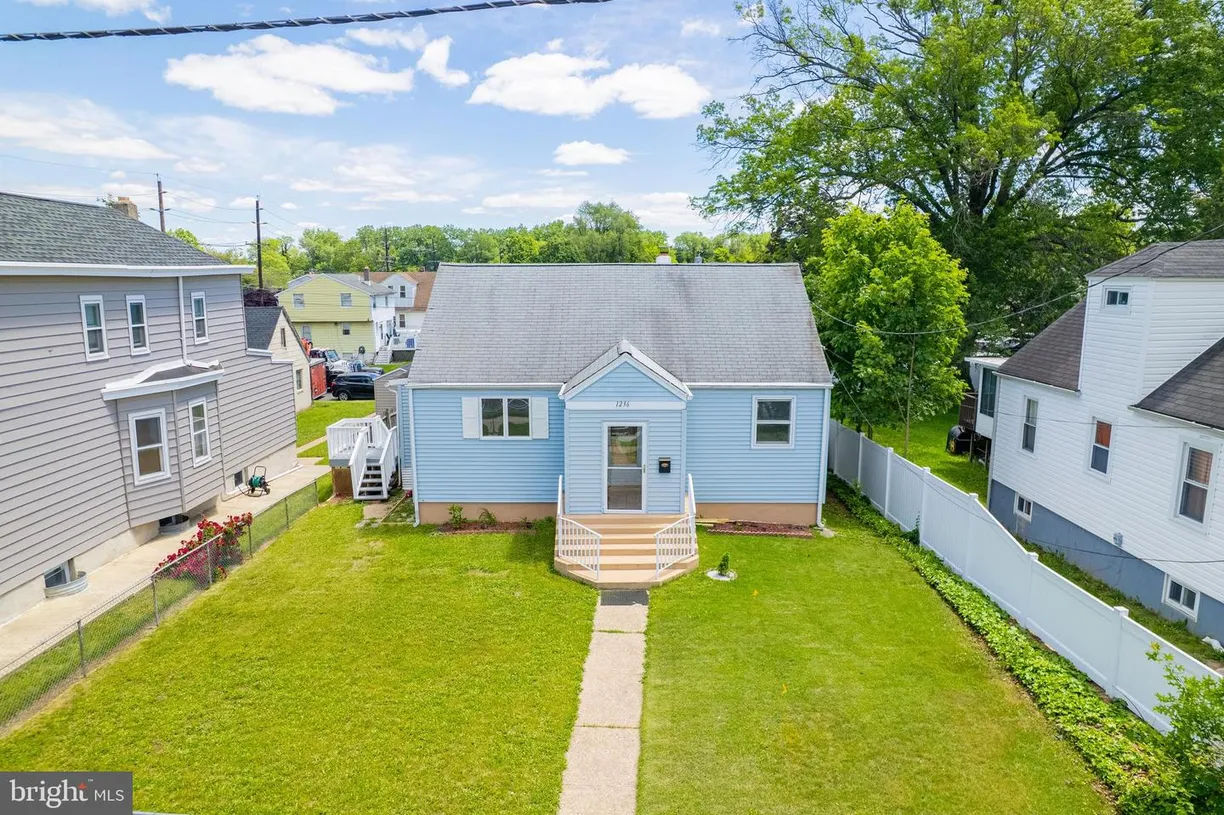 Central NJ/Bucks County, PA Real Estate | View 1236 Prospect St | Listing