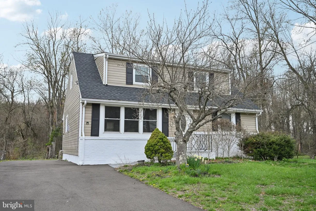 Central NJ/Bucks County, PA Real Estate | View 2175 Princeton Pike | Listing