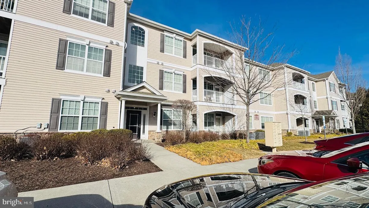 Central NJ/Bucks County, PA Real Estate | View 533 Timberlake Dr | Listing
