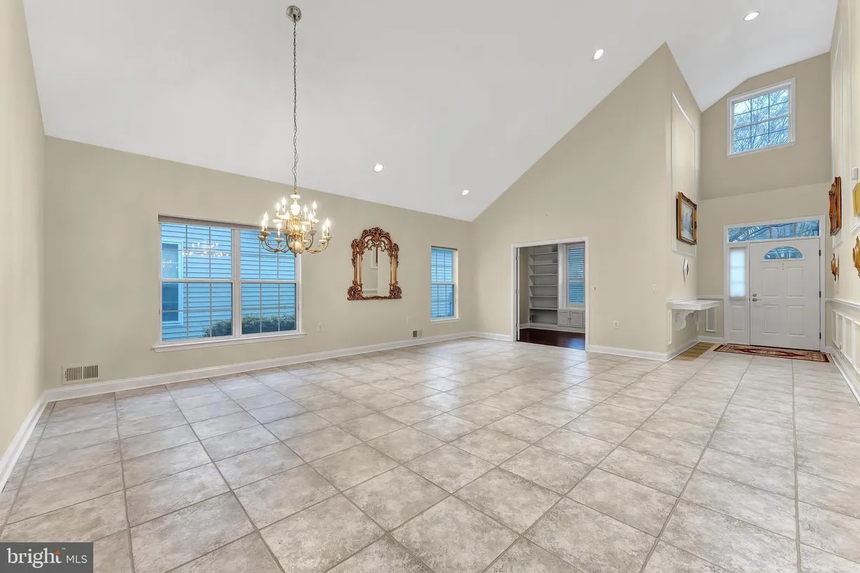 Central NJ/Bucks County, PA Real Estate | View 14 Globeflower La | Listing