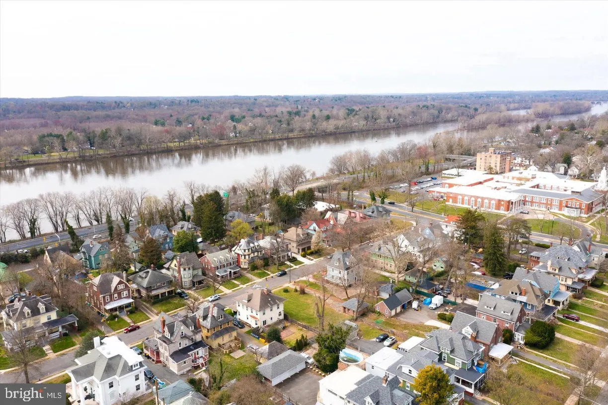 Central NJ/Bucks County, PA Real Estate | View 920 Berkeley Ave | Listing