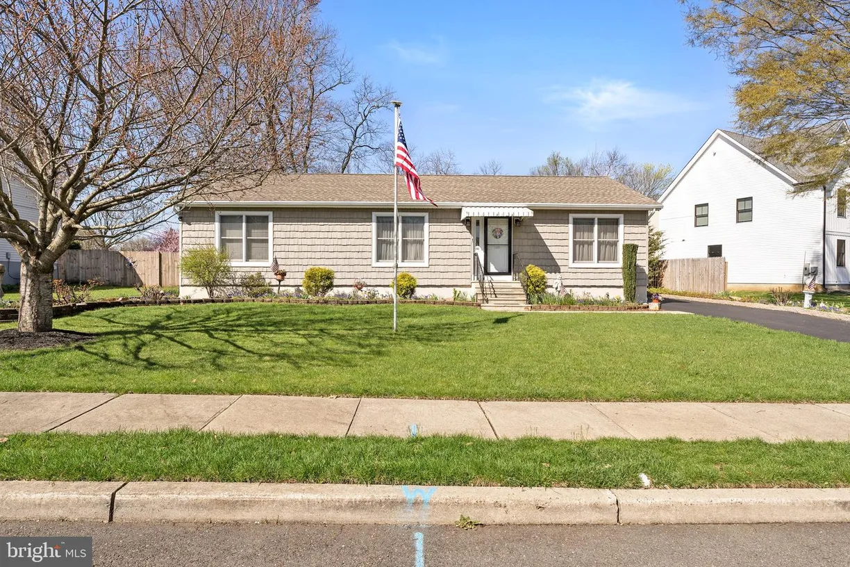 Central NJ/Bucks County, PA Real Estate | View 1 Zelley Ave | 4 Beds, 3 Baths