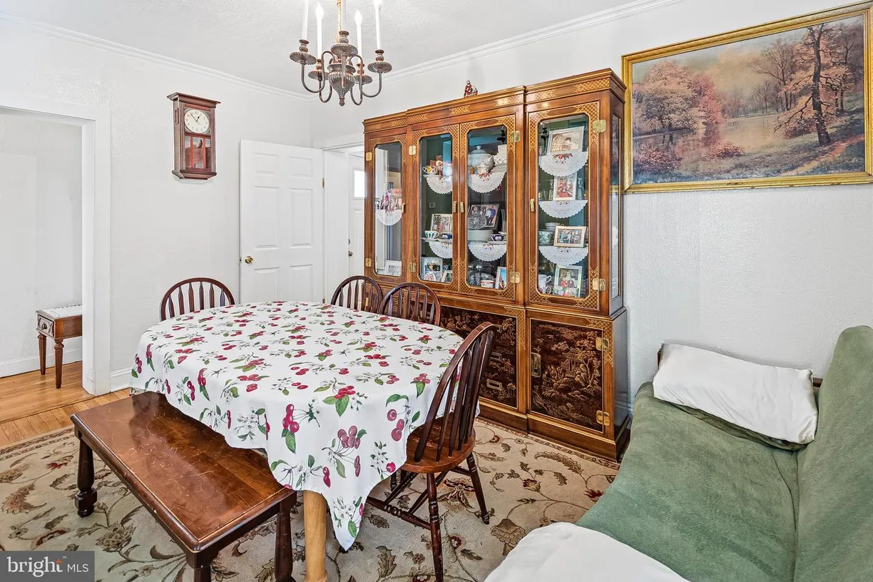 Central NJ/Bucks County, PA Real Estate | View 50 Altamawr | Listing