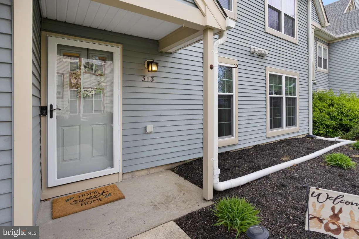 Central NJ/Bucks County, PA Real Estate | View 313 Andover Pl | Listing