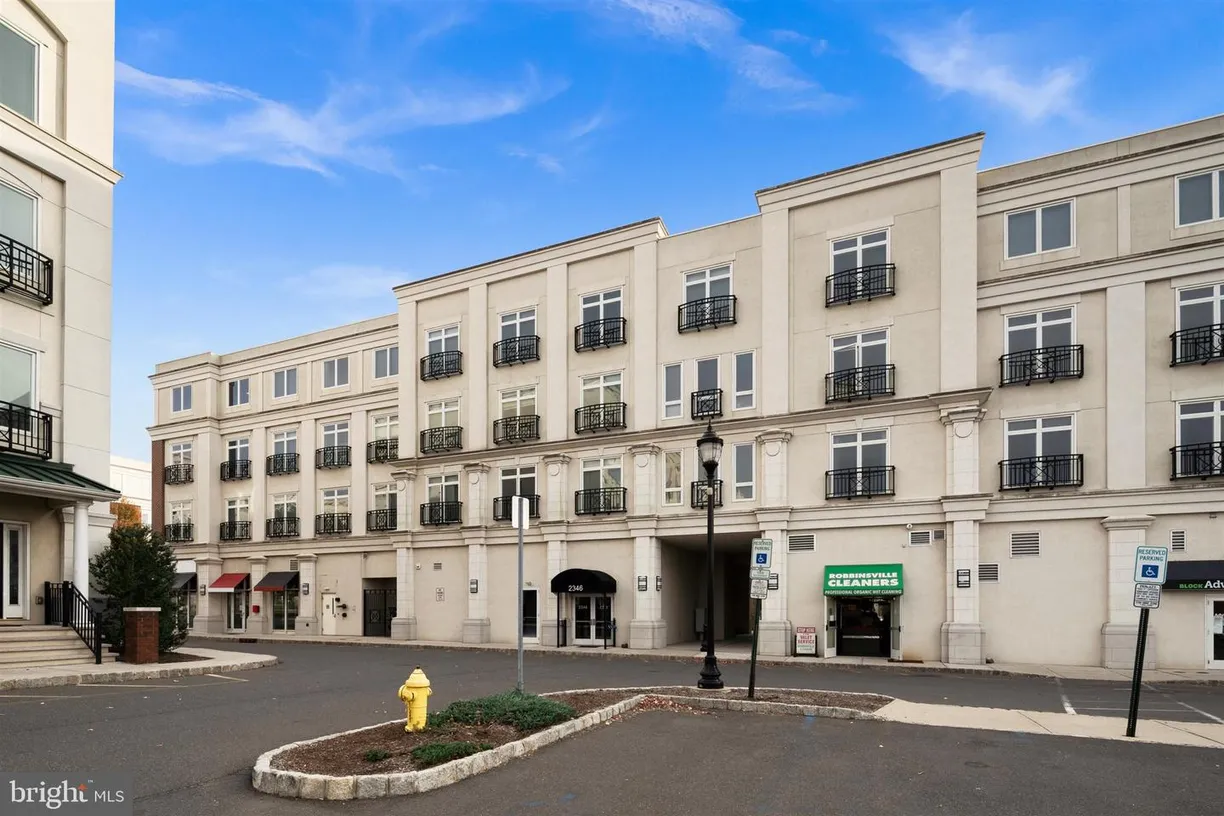 Central NJ/Bucks County, PA Real Estate | View 2346 Route 33, 210 | 1 Bed, 1 Bath