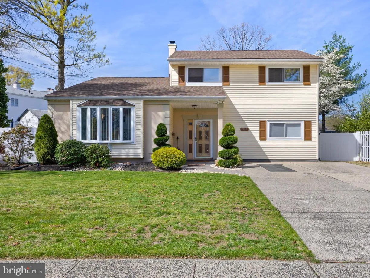 Central NJ/Bucks County, PA Real Estate | View 381 Regina Ave | 4 Beds, 1 Bath