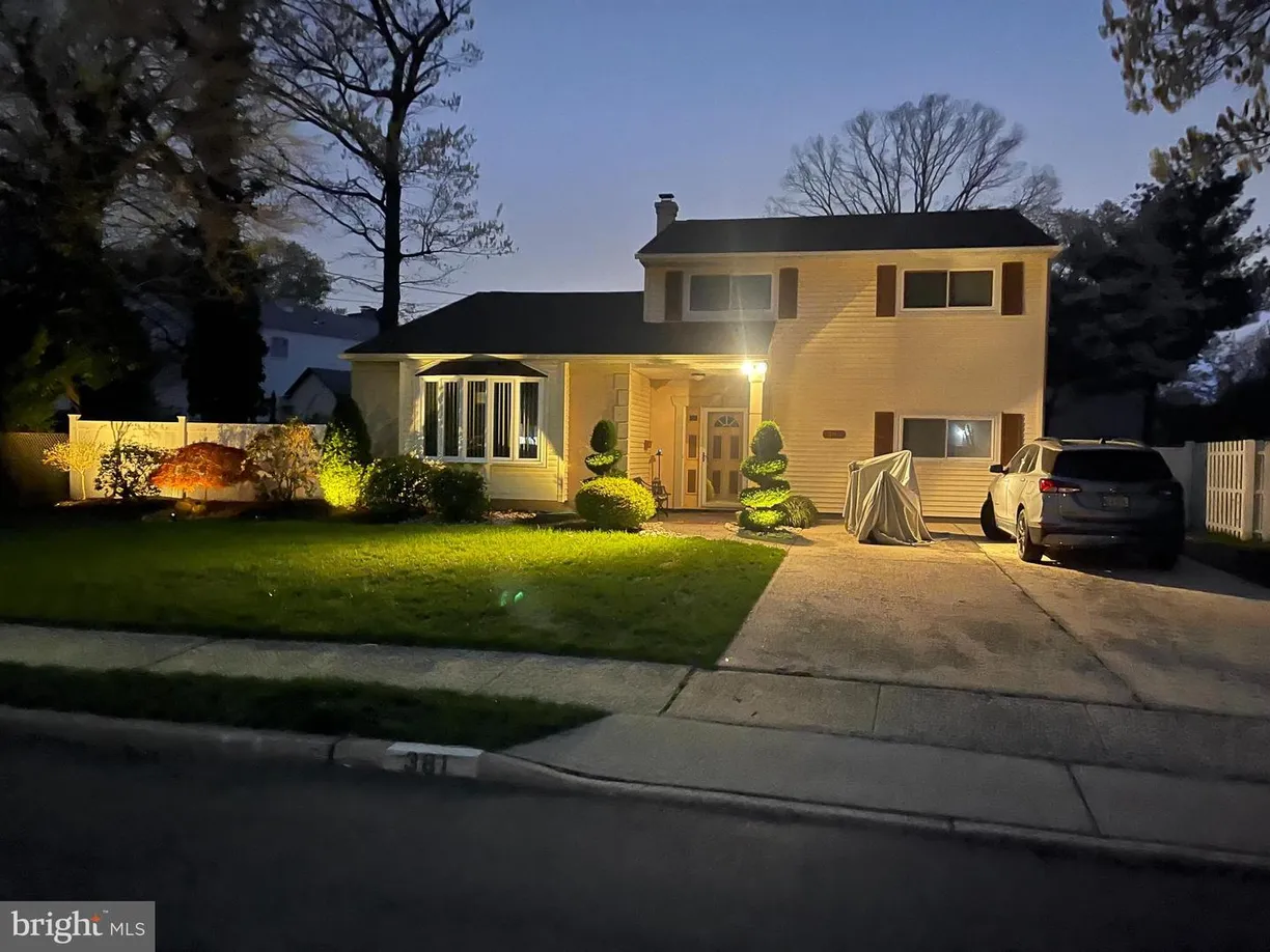 Central NJ/Bucks County, PA Real Estate | View 381 Regina Ave | Listing