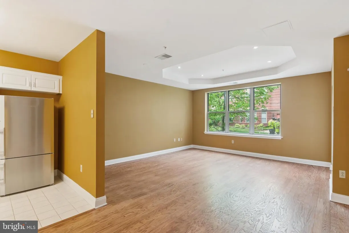 Central NJ/Bucks County, PA Real Estate | View 2015 Windrow Dr | Listing