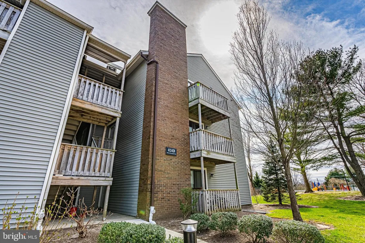 Central NJ/Bucks County, PA Real Estate | View 420 Ravens Crest Dr | 1 Bed