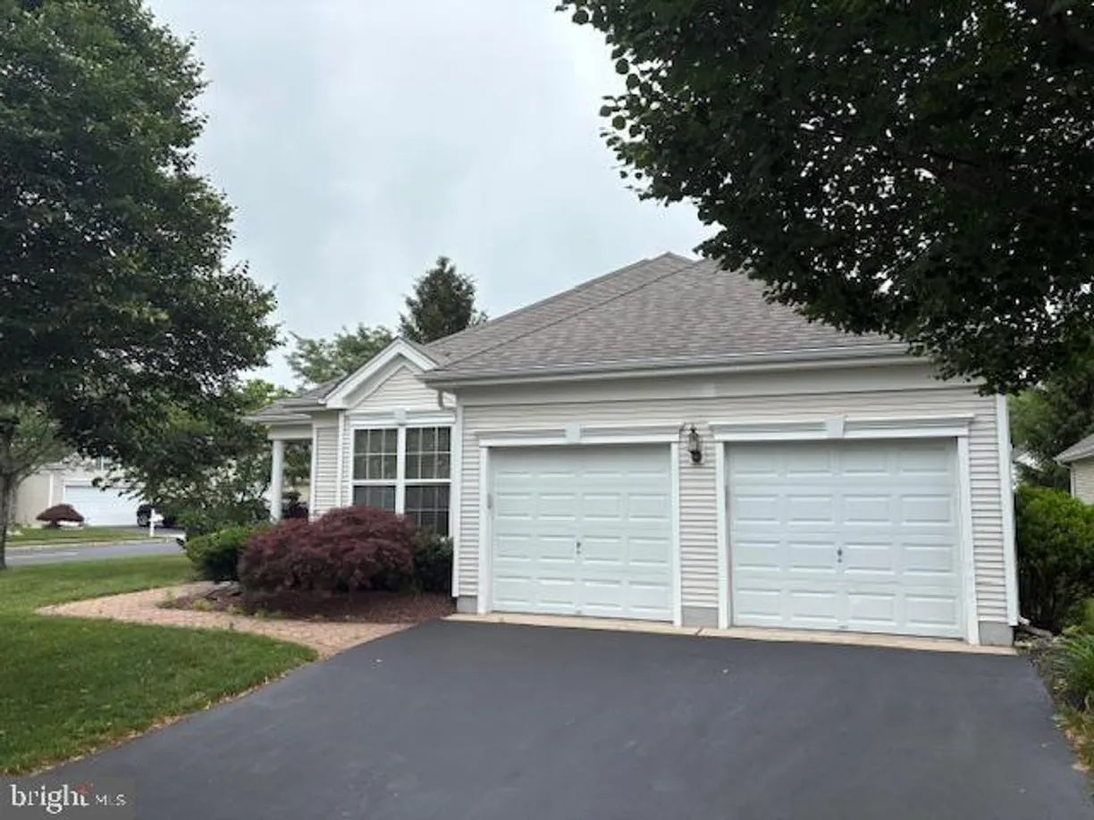 Central NJ/Bucks County, PA Real Estate | View 83 Huntington Dr | Listing