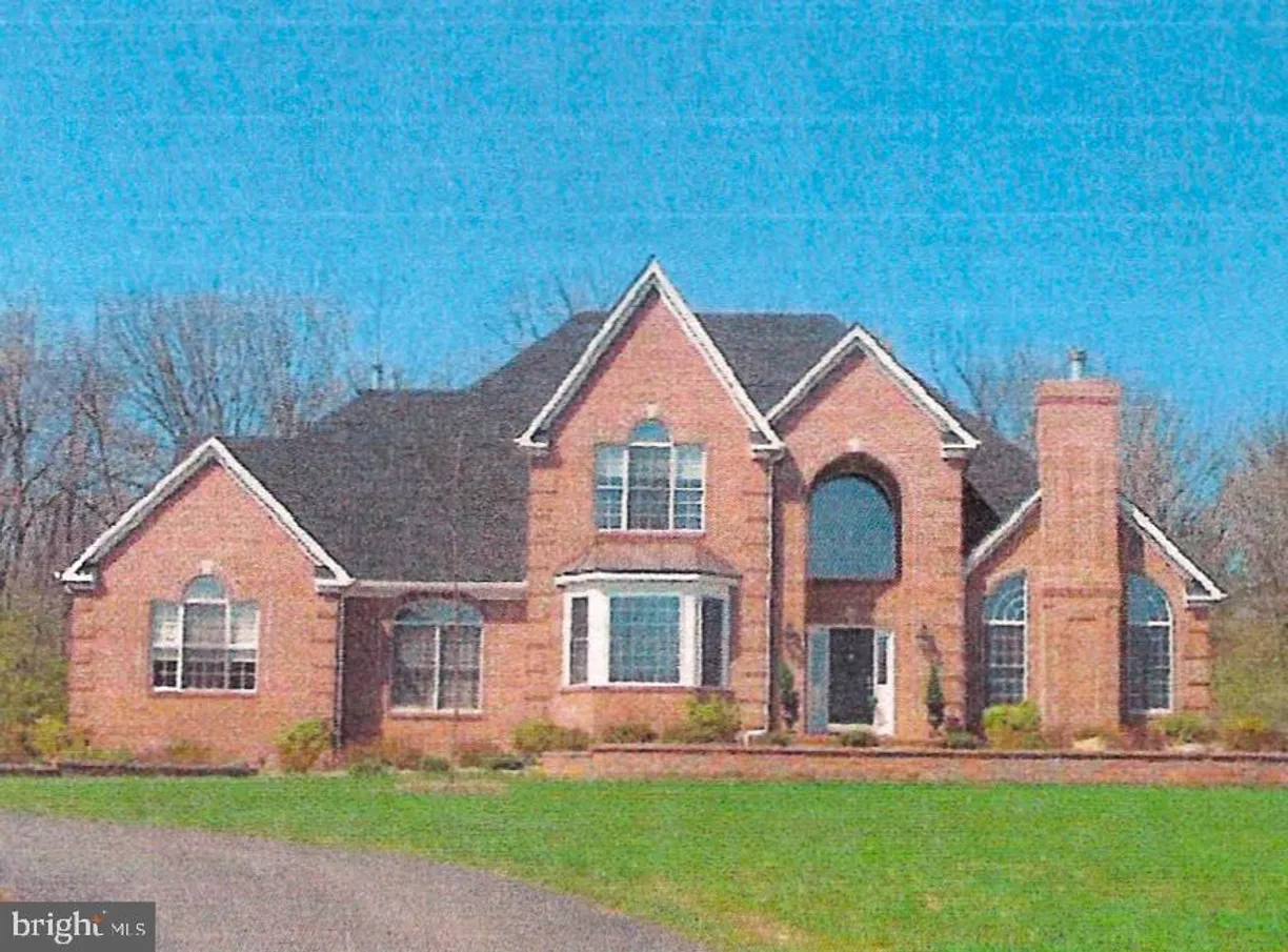 Central NJ/Bucks County, PA Real Estate | View 59 -e Springhill Rd | 4 Beds, 3 Baths