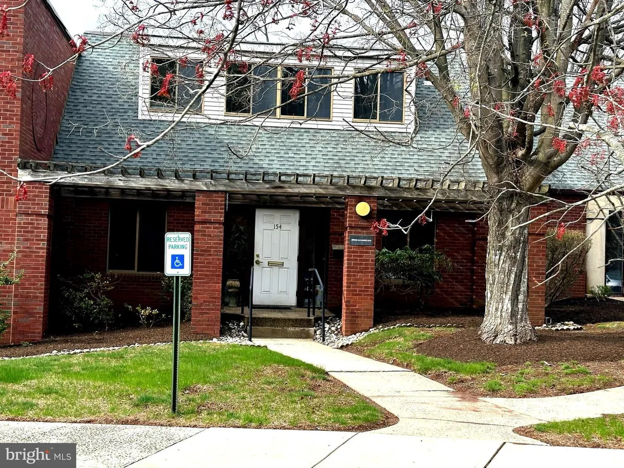 Central NJ/Bucks County, PA Real Estate | View 154 Tamarack Cir