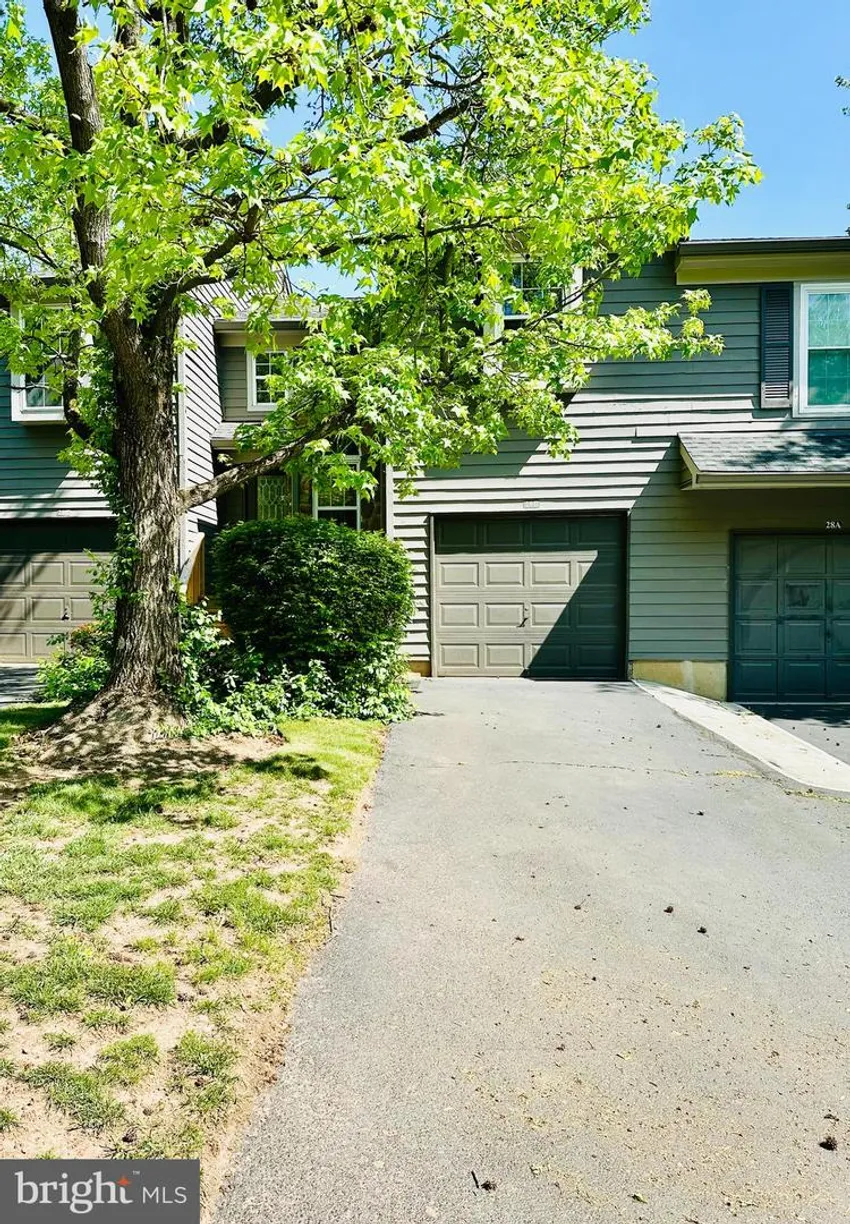 Central NJ/Bucks County, PA Real Estate | View 28 -b Chicopee Dr | Listing