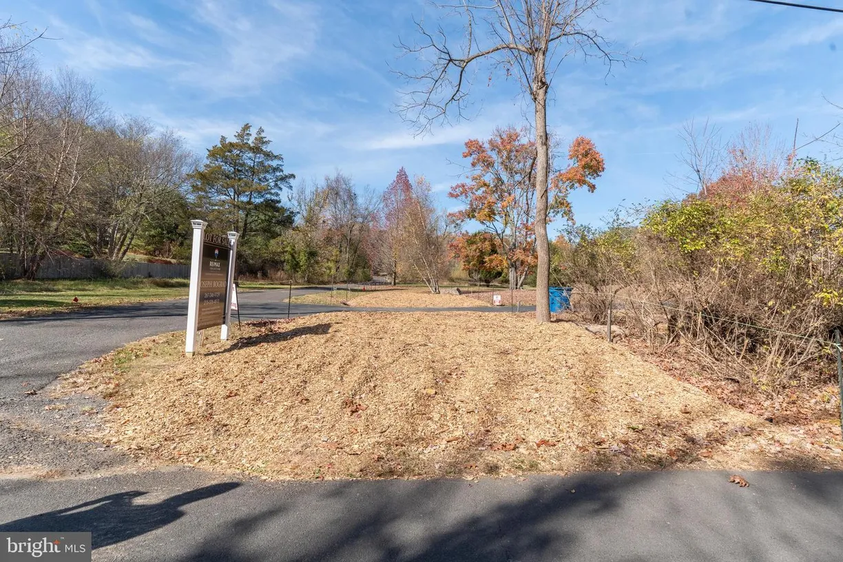 Central NJ/Bucks County, PA Real Estate | View 5322 Ash Rd