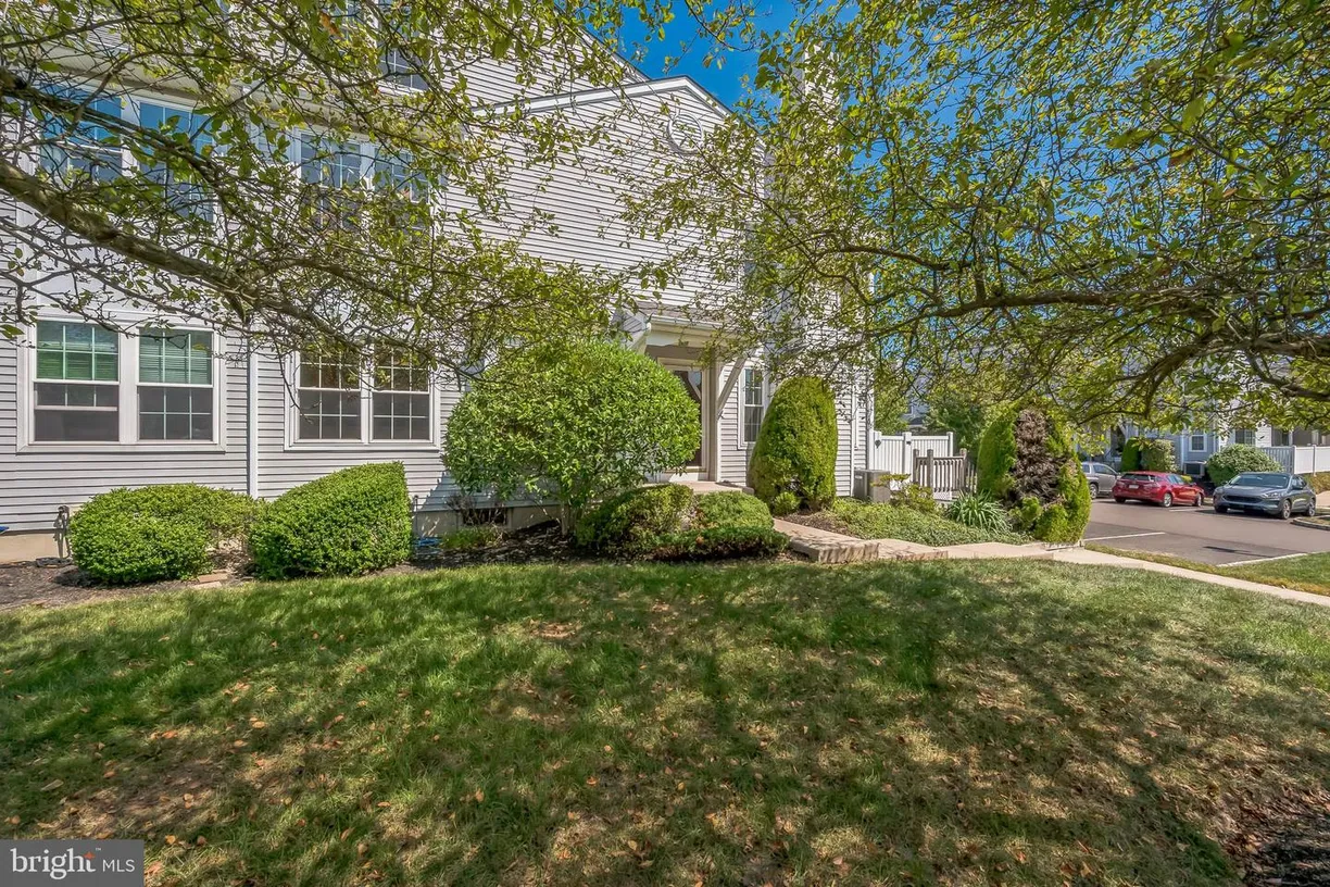 Central NJ/Bucks County, PA Real Estate | View 108 Eagle Ct, 105 | Listing