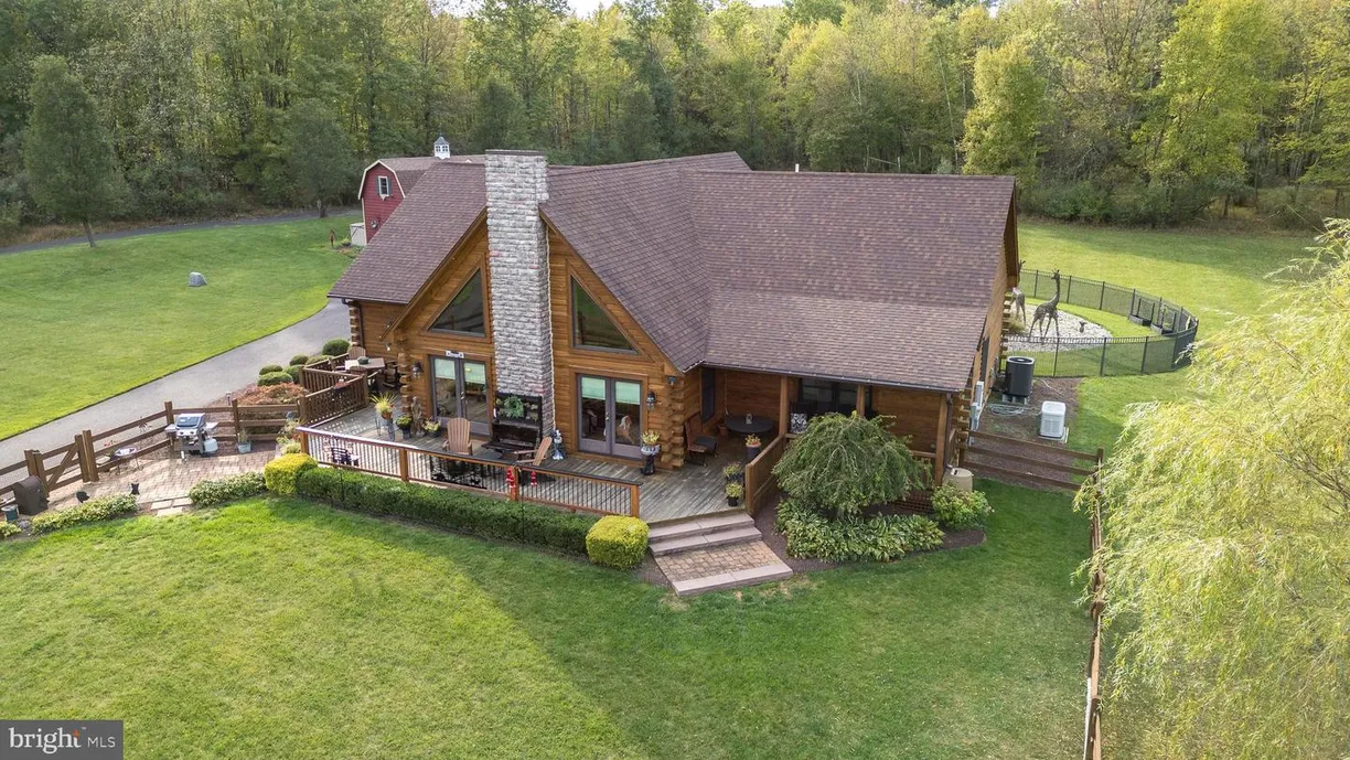 Central NJ/Bucks County, PA Real Estate | View 7223 Ferry Rd | 3 Beds, 2 Baths
