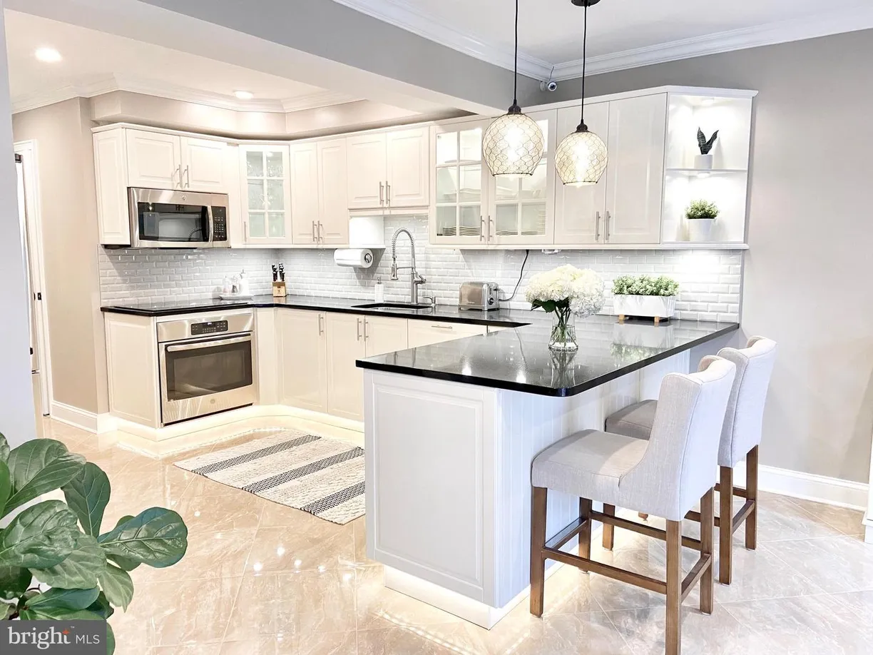 Central NJ/Bucks County, PA Real Estate | View 741 Chesham Turn | 3 Beds