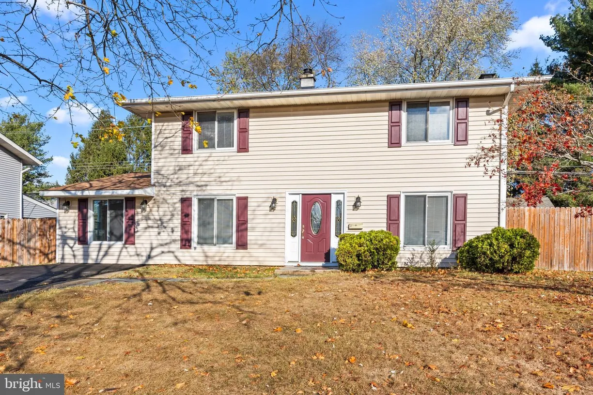 Central NJ/Bucks County, PA Real Estate | View 87 Terrace Rd | 4 Beds, 2 Baths