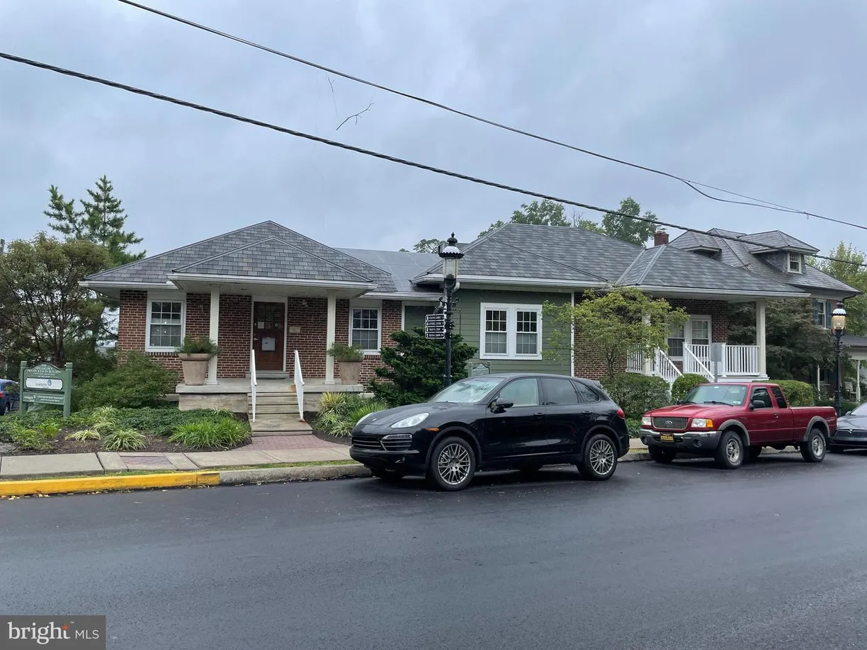 Central NJ/Bucks County, PA Real Estate | View 48 West Oakland Avenue | Listing