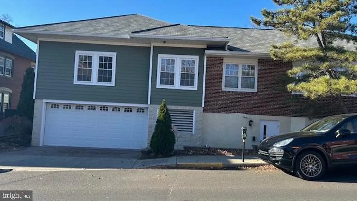Central NJ/Bucks County, PA Real Estate | View 48 West Oakland Avenue | Listing