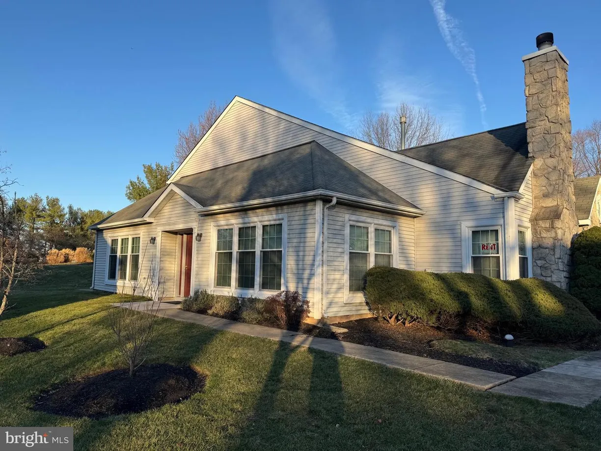 Central NJ/Bucks County, PA Real Estate | View 41 Walton Ct | 3 Beds