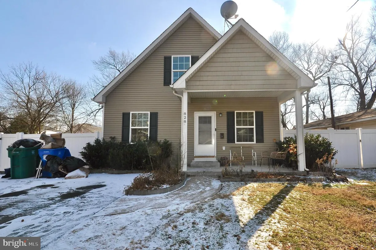 Central NJ/Bucks County, PA Real Estate | View 828 Main Ave | 4 Beds, 3 Baths