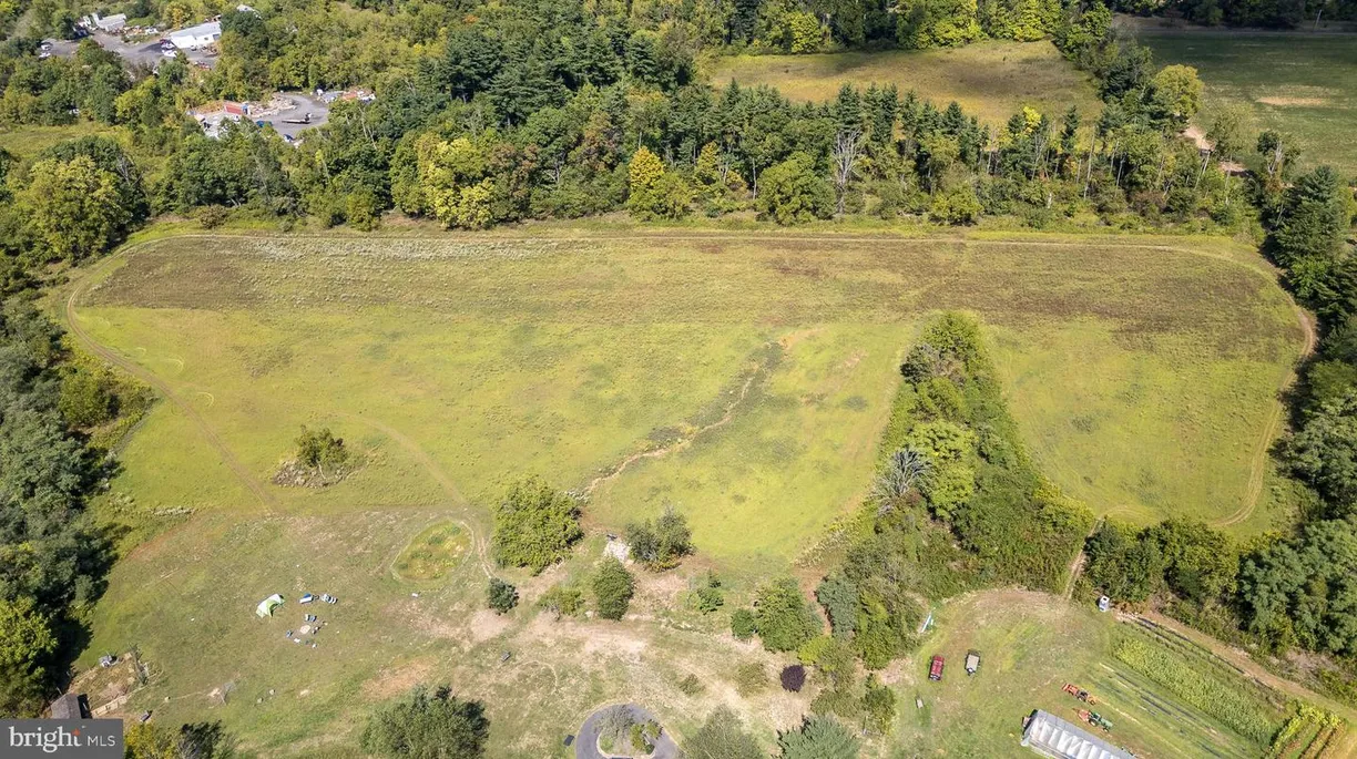 Central NJ/Bucks County, PA Real Estate | View 941 Penns Park | Listing
