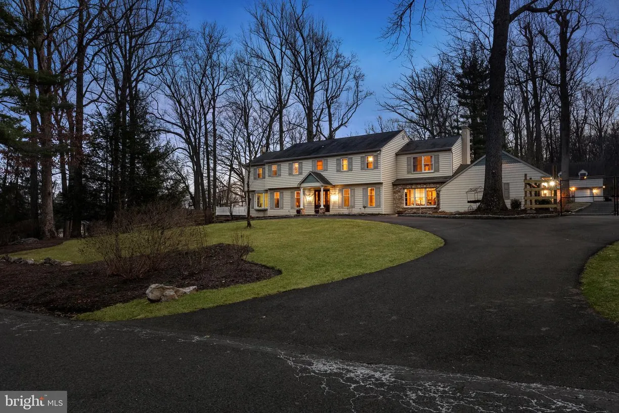 Central NJ/Bucks County, PA Real Estate | View 1786 Brooke Dr | Listing