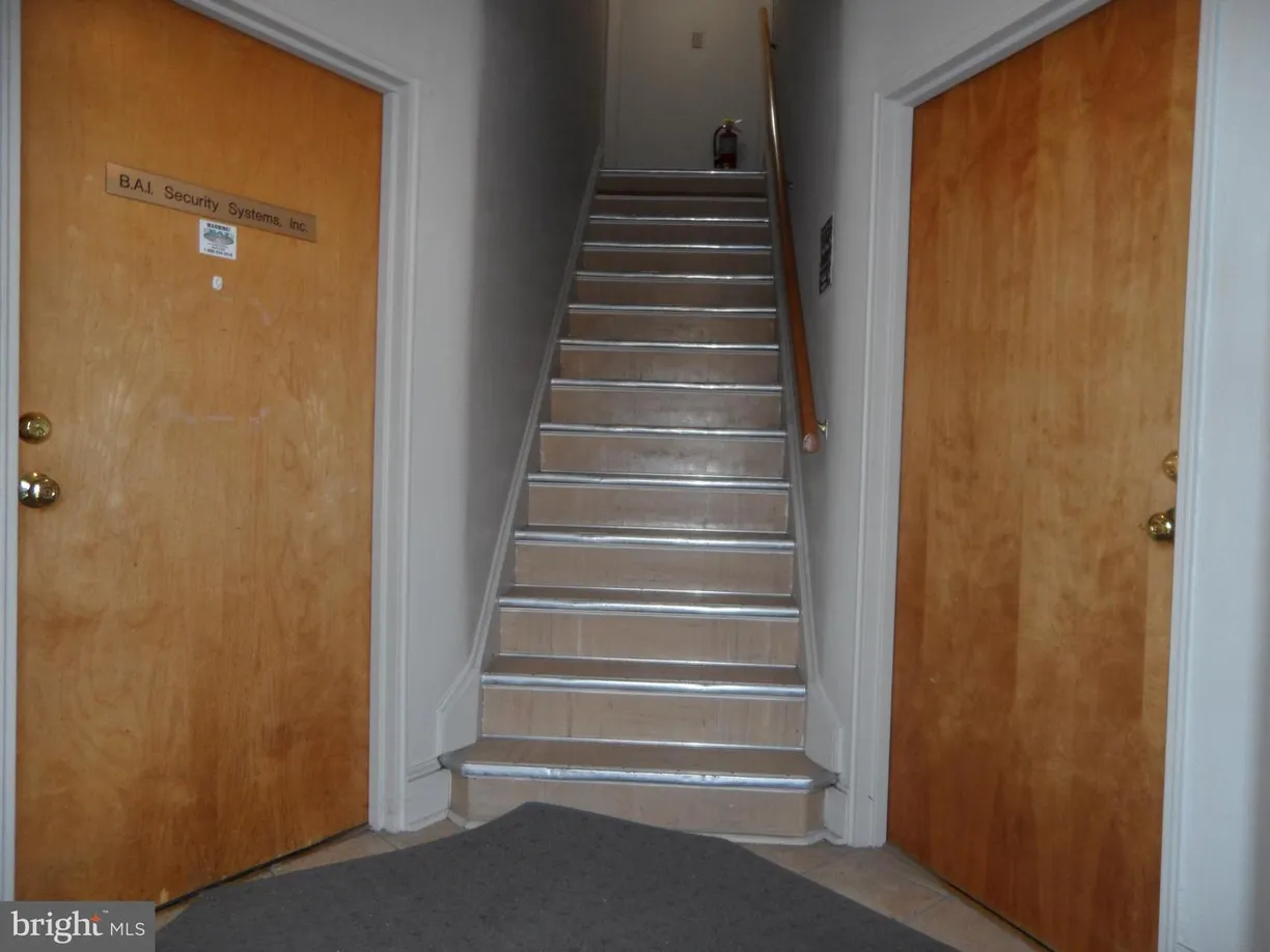 Central NJ/Bucks County, PA Real Estate | View 19 S Main | Listing