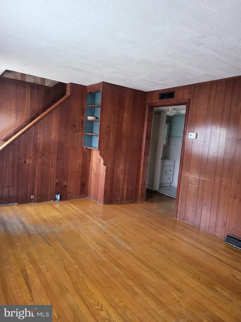 Central NJ/Bucks County, PA Real Estate | View 31 Penn Valley Dr | Listing