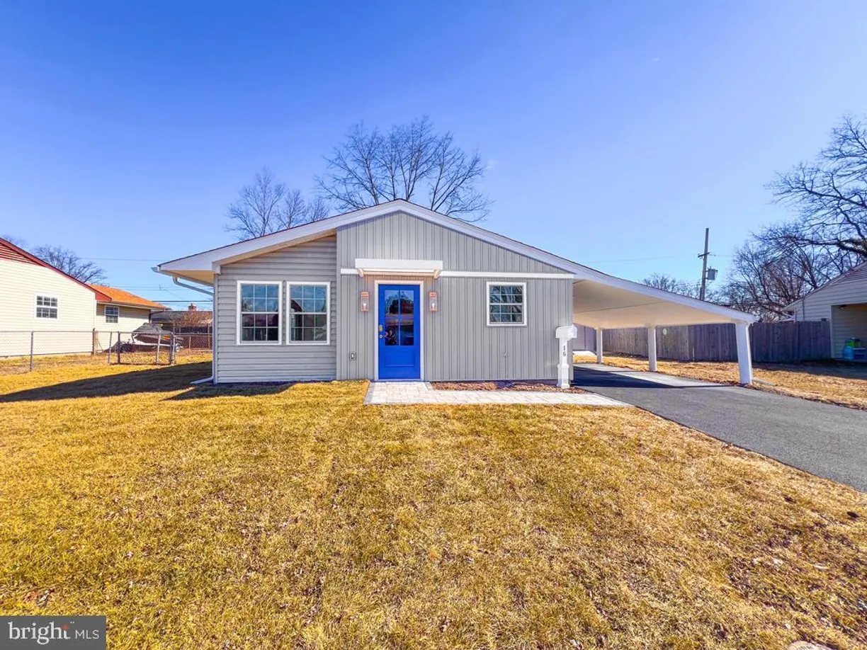 Central NJ/Bucks County, PA Real Estate | View 16 Burning Bush Ln | 3 Beds, 2 Baths