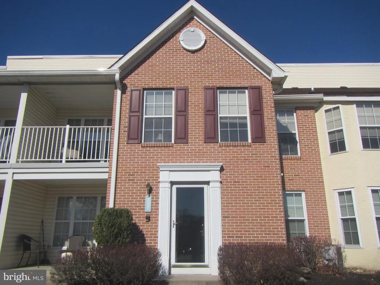 Central NJ/Bucks County, PA Real Estate | View 1744 Gibson Rd, 18 | 2 Beds, 2 Baths