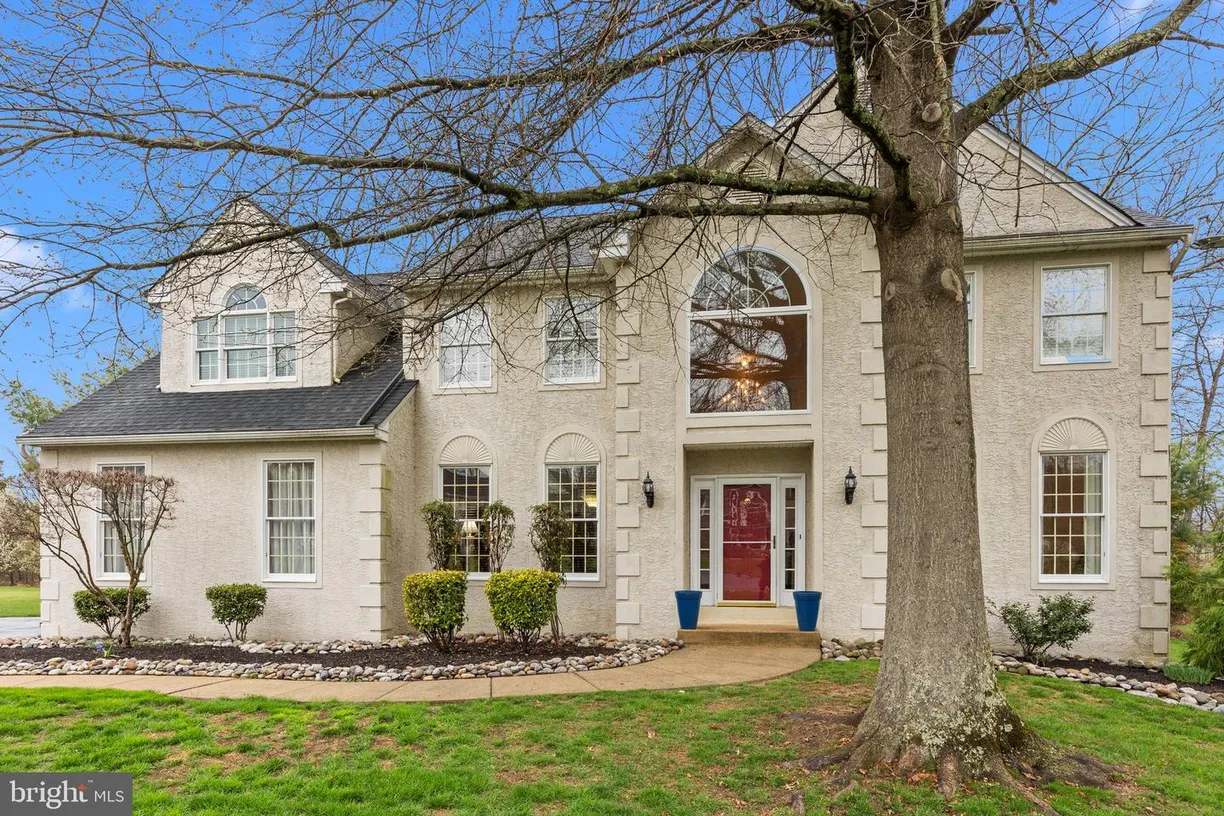 Central NJ/Bucks County, PA Real Estate | View 5440 Michael Ct | 4 Beds, 2 Baths