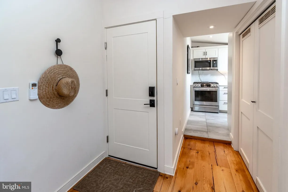 Central NJ/Bucks County, PA Real Estate | View 44 S Main St, 3s | Listing