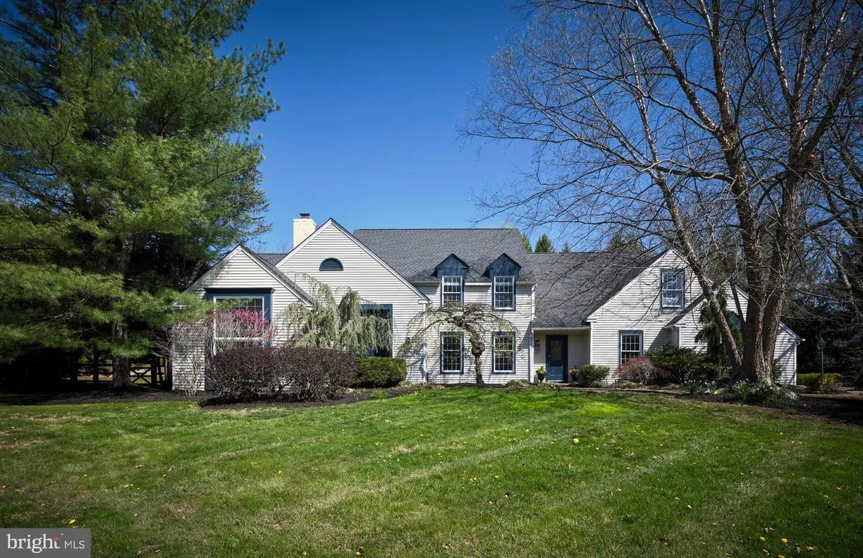 Central NJ/Bucks County, PA Real Estate | View 4705 Nottingham Way | 5 Beds, 4 Baths